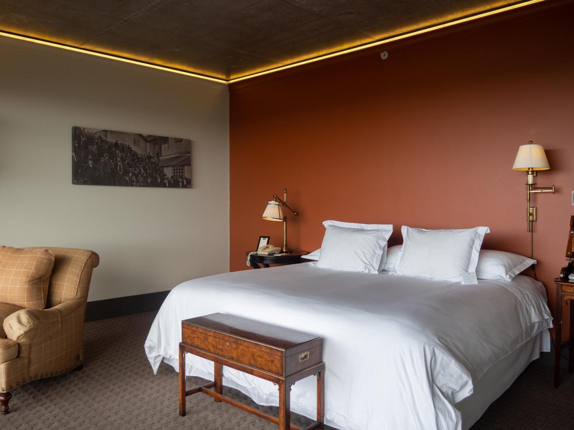 The Singular Patagonia Hotel Puerto Natales Exterior foto